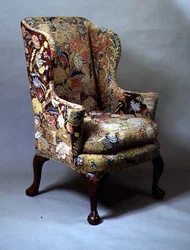Sillón George I con bordado contemporáneo, c.1720